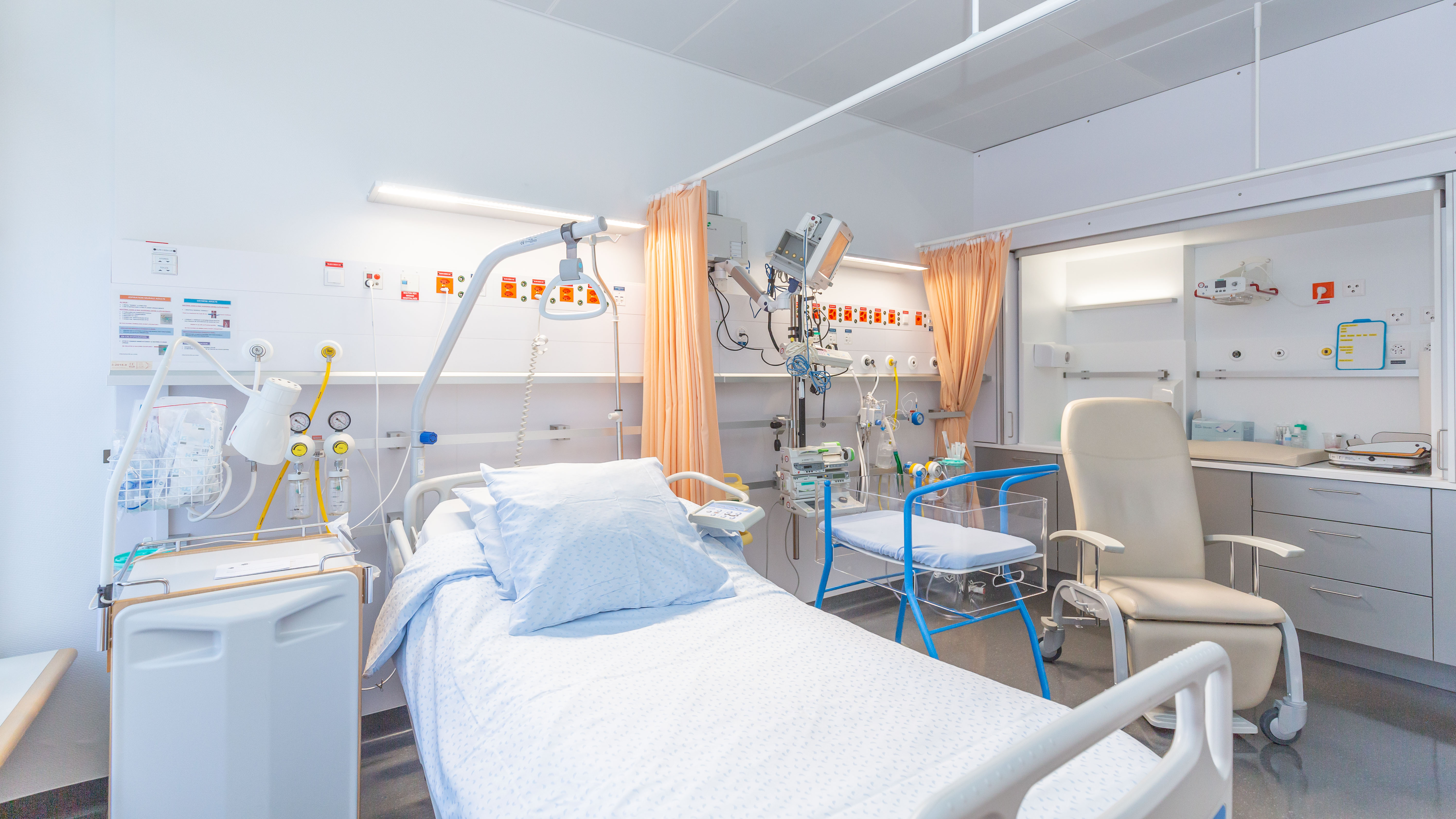 Maternité des HUG : nouveau-nés hospitalisés et leur maman font chambre commune à l’hôpital - Copyright : HUG