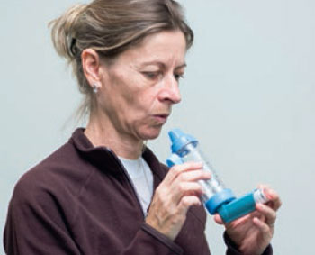 La chambre d’inhalation : videz les poumons