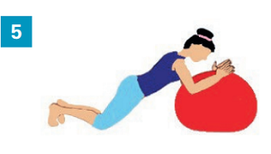 Exercices avec accessoires simples : un gros ballon