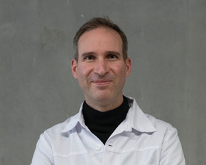 M. Dr Thomas Fassier
