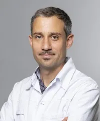 Dr Julien Salamun