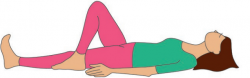 Position pour le renforcement du périnée : la jambe croisée