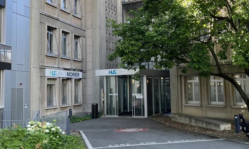 Entrée bâtiment Morier