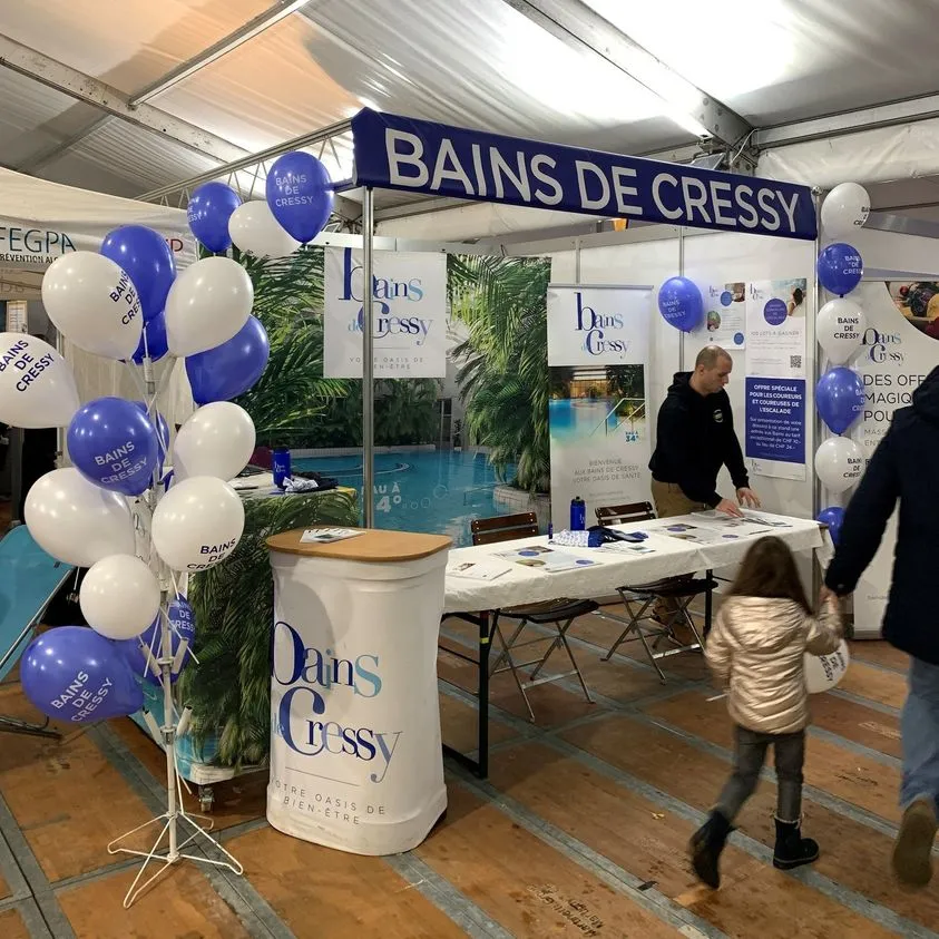 Stand des Bains de Cressy à la Course de l'Escalade 2023