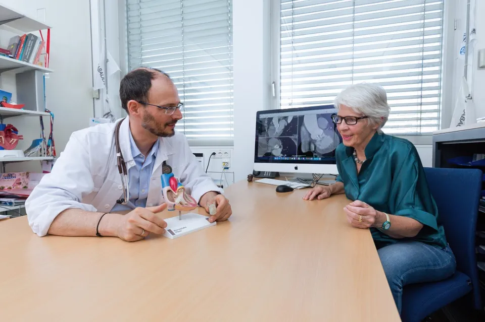 Consultation à l'Unité de cardiologie structurelle 