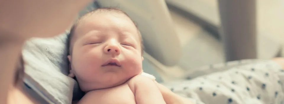 Deux stratégies de prévention contre la bronchiolite