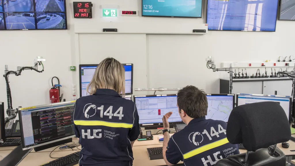 Centrale d'urgence 144  Genève - Copyright : HUG