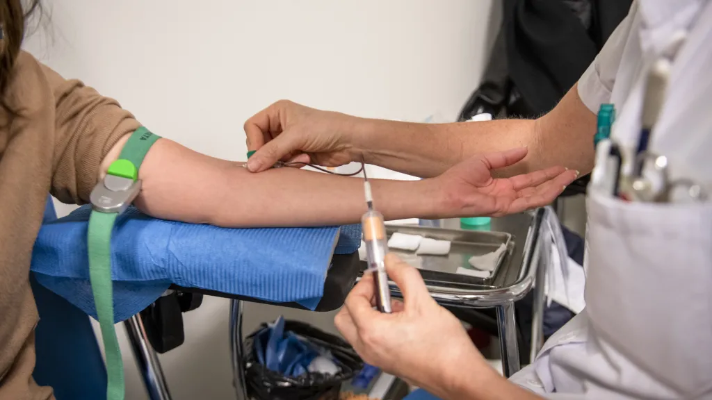 covid-19 : Etude de séroprévalence - HUG