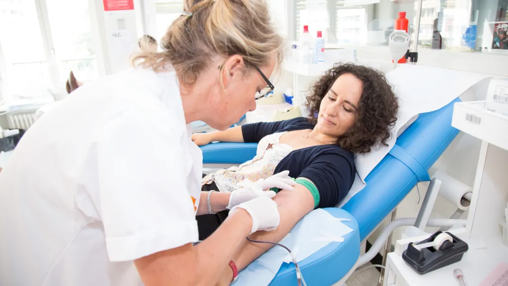 Journée mondiale du don du sang - Copyright : Louis Brisset - HUG 