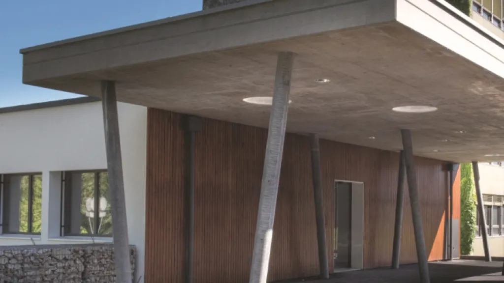 Première suisse : les HUG ouvrent un service d'urgences gériatriques