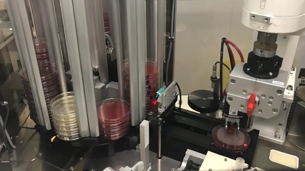 Des analyses plus rapides et plus précises pour optimiser le traitement des infections