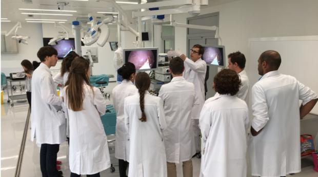 Genève inaugure un centre de formation dernier cri aux métiers de la chirurgie