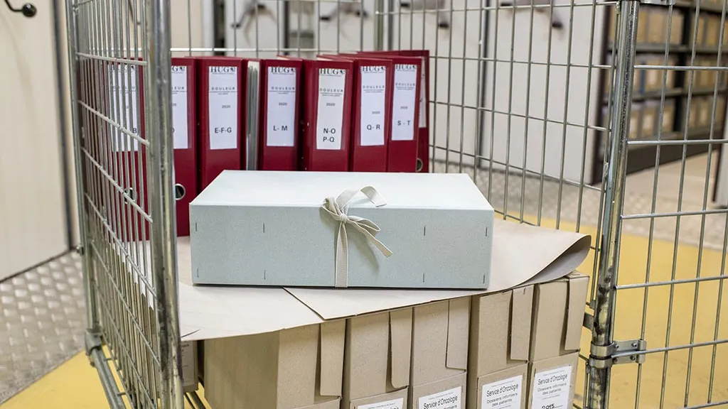 Le transport d’archives nécessite des chariots