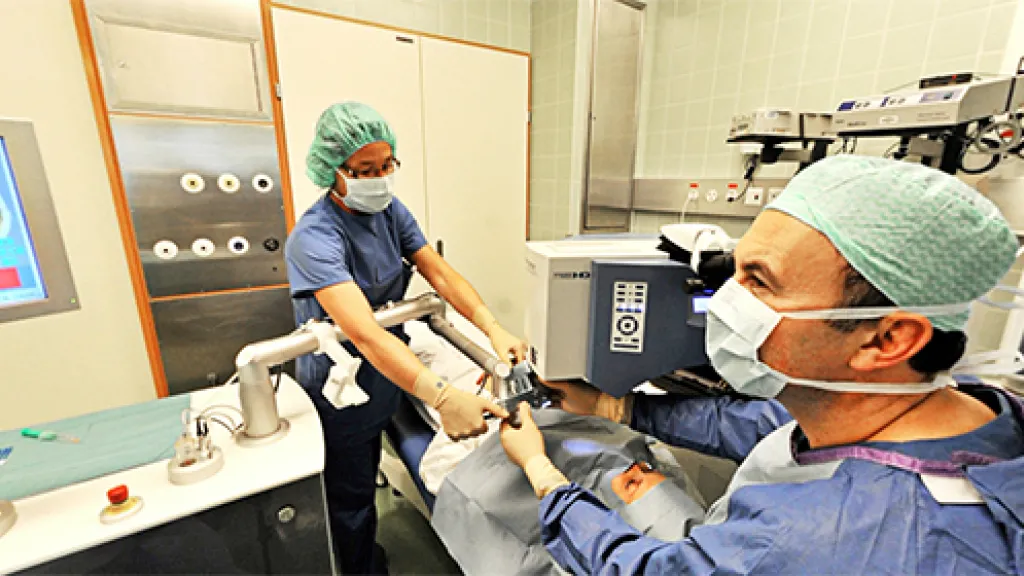 Highly precise laser for perfect vision