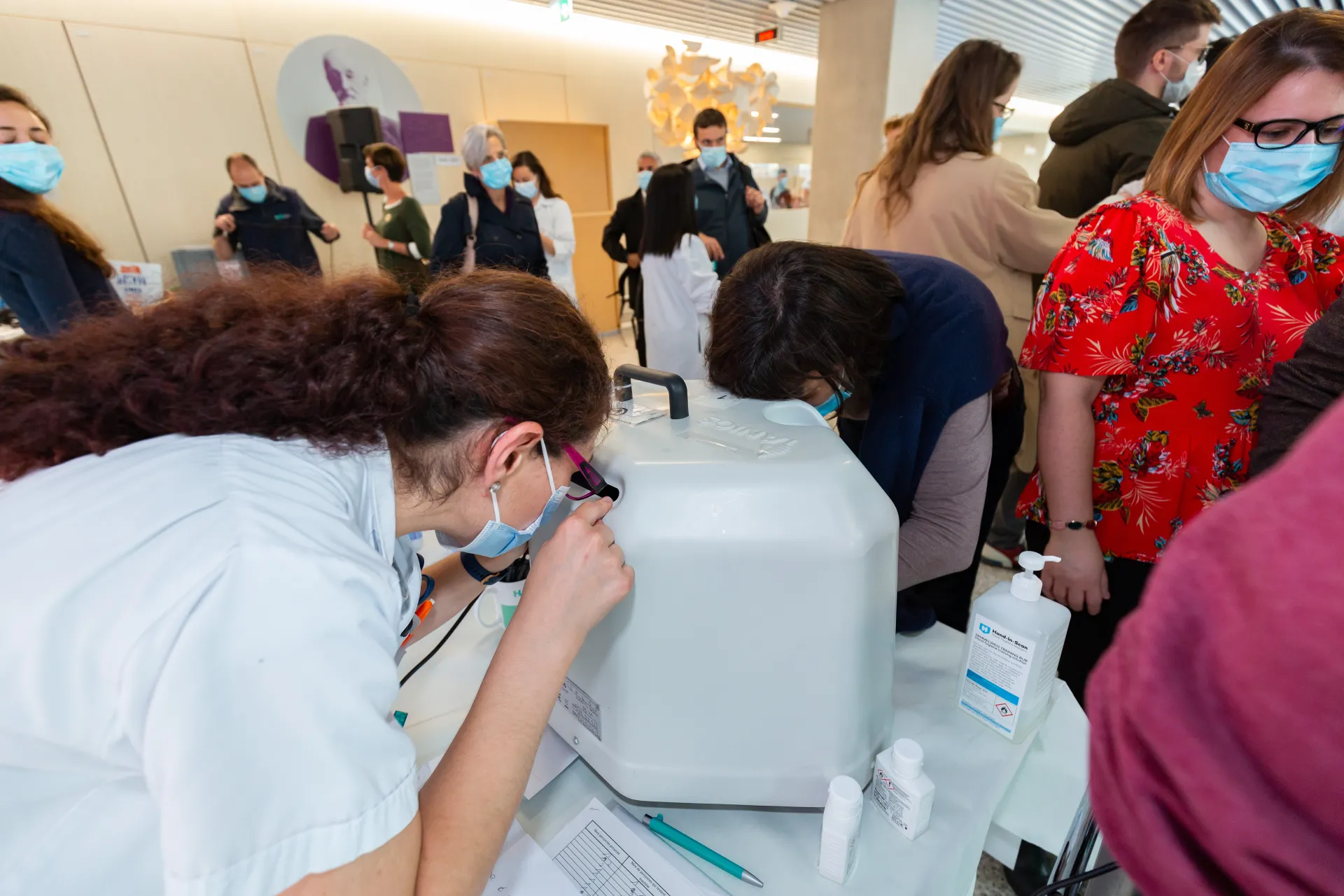 test du bon nettoyage des mains avec la vigibox 