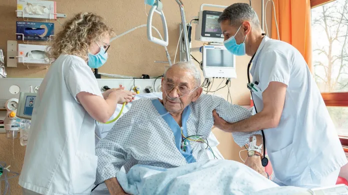 Brochure Gipp : Unité des soins intermédiaires 13+