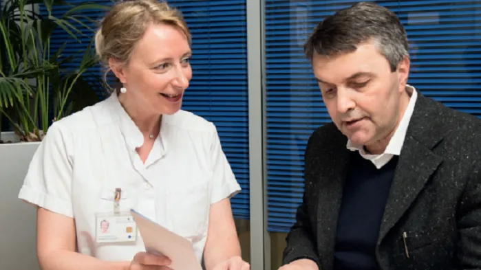 Comment pratiquer l’auto-sondage intermittent (homme)