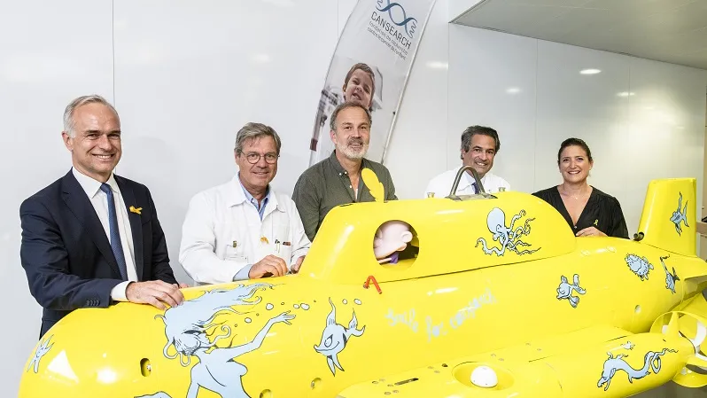 Inauguration du sous-marin Smile for CANSEARCH