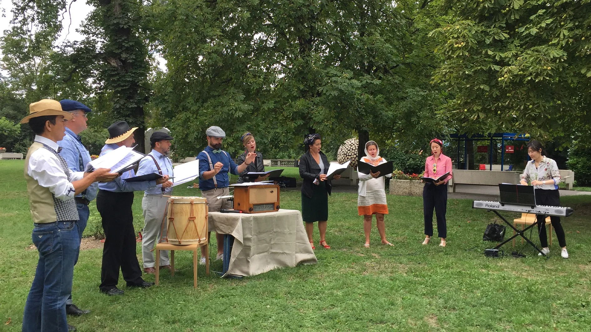 Image choriste du grand théâtre de Genève en extérieur