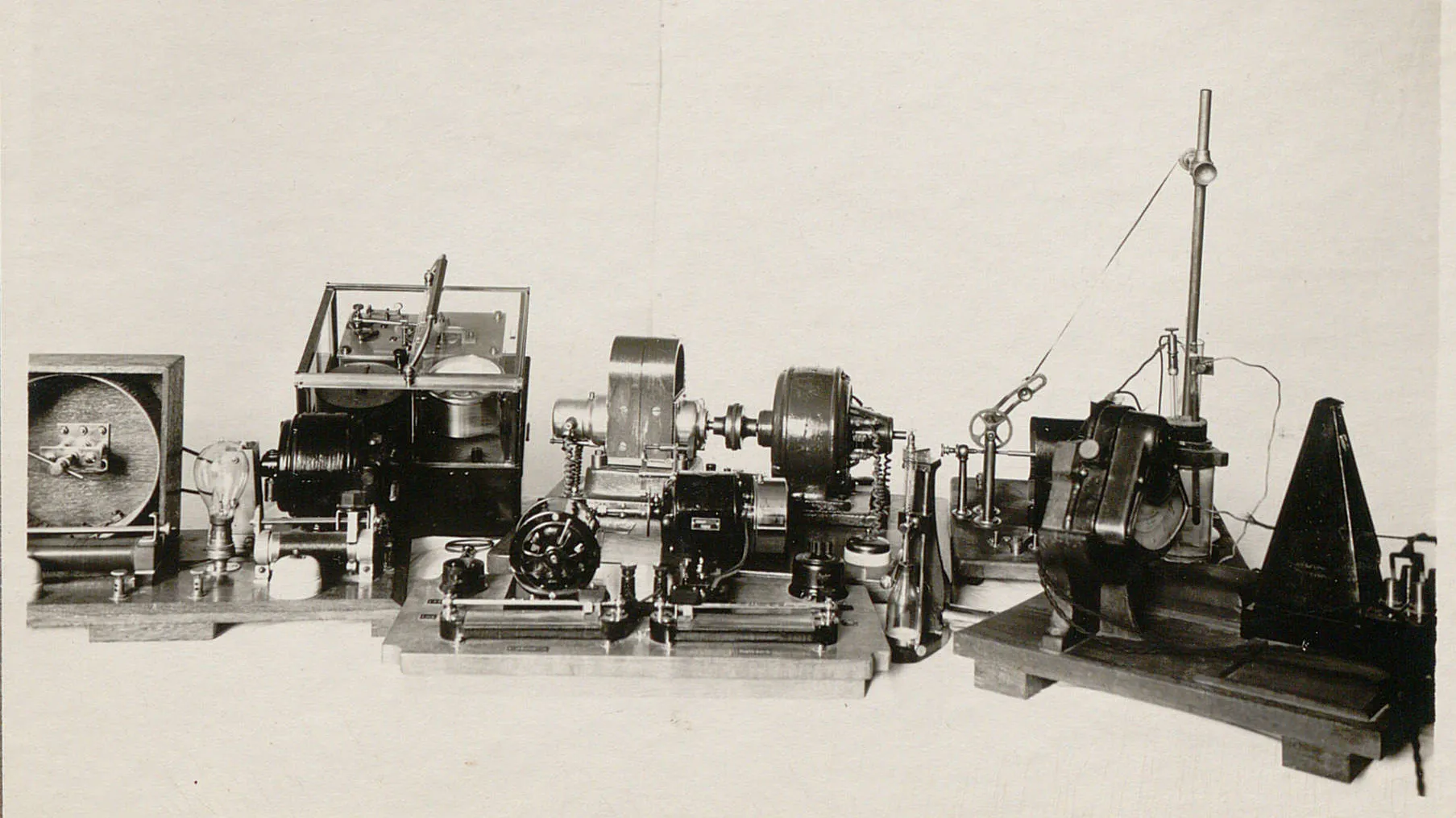 Appareils électriques.