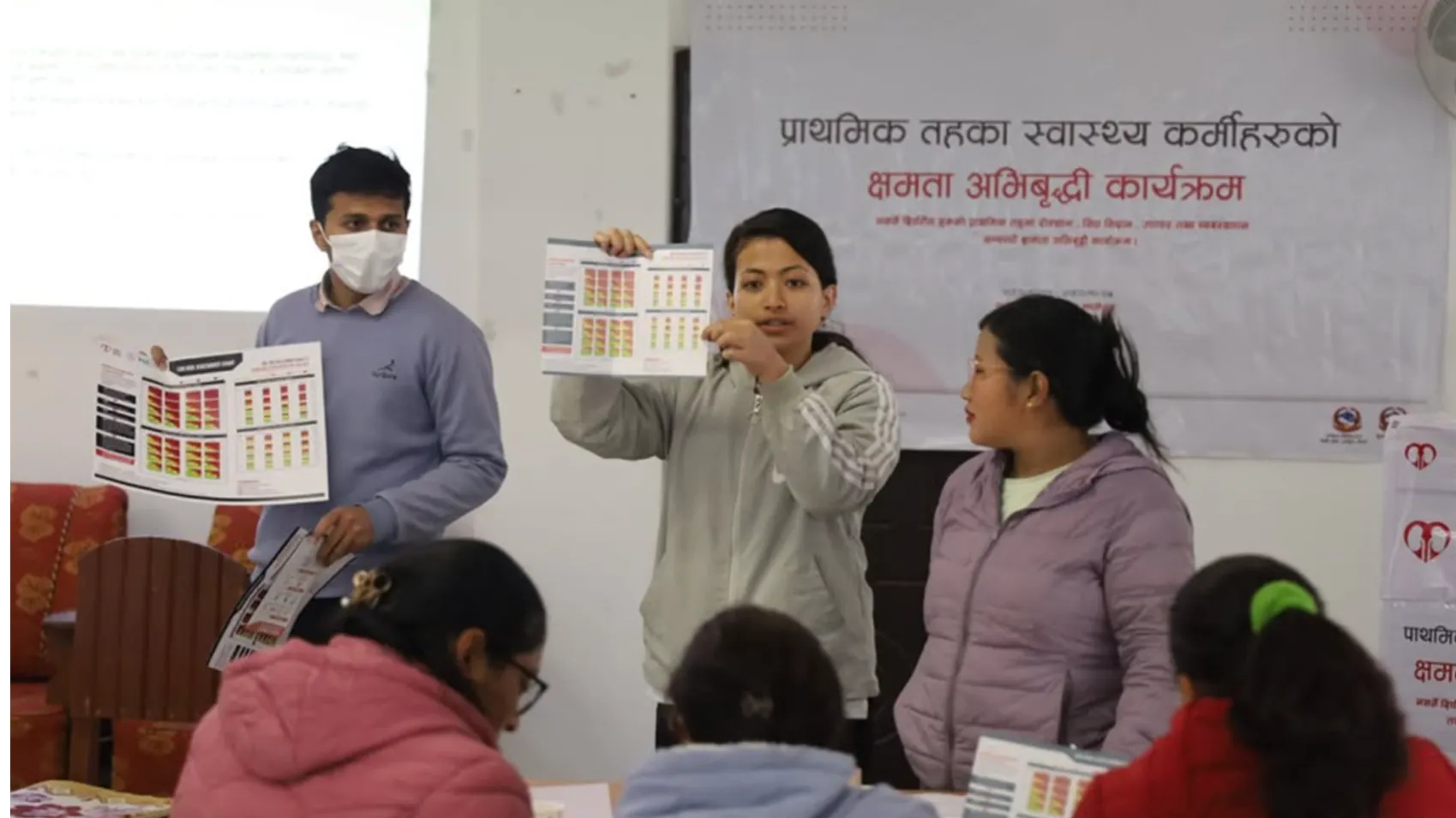 Organisation d’ateliers de formation des agentes de santé communautaires et supervision de leurs activités pour les soutenir dans la sensibilisation, la détection et le suivi de la communauté.