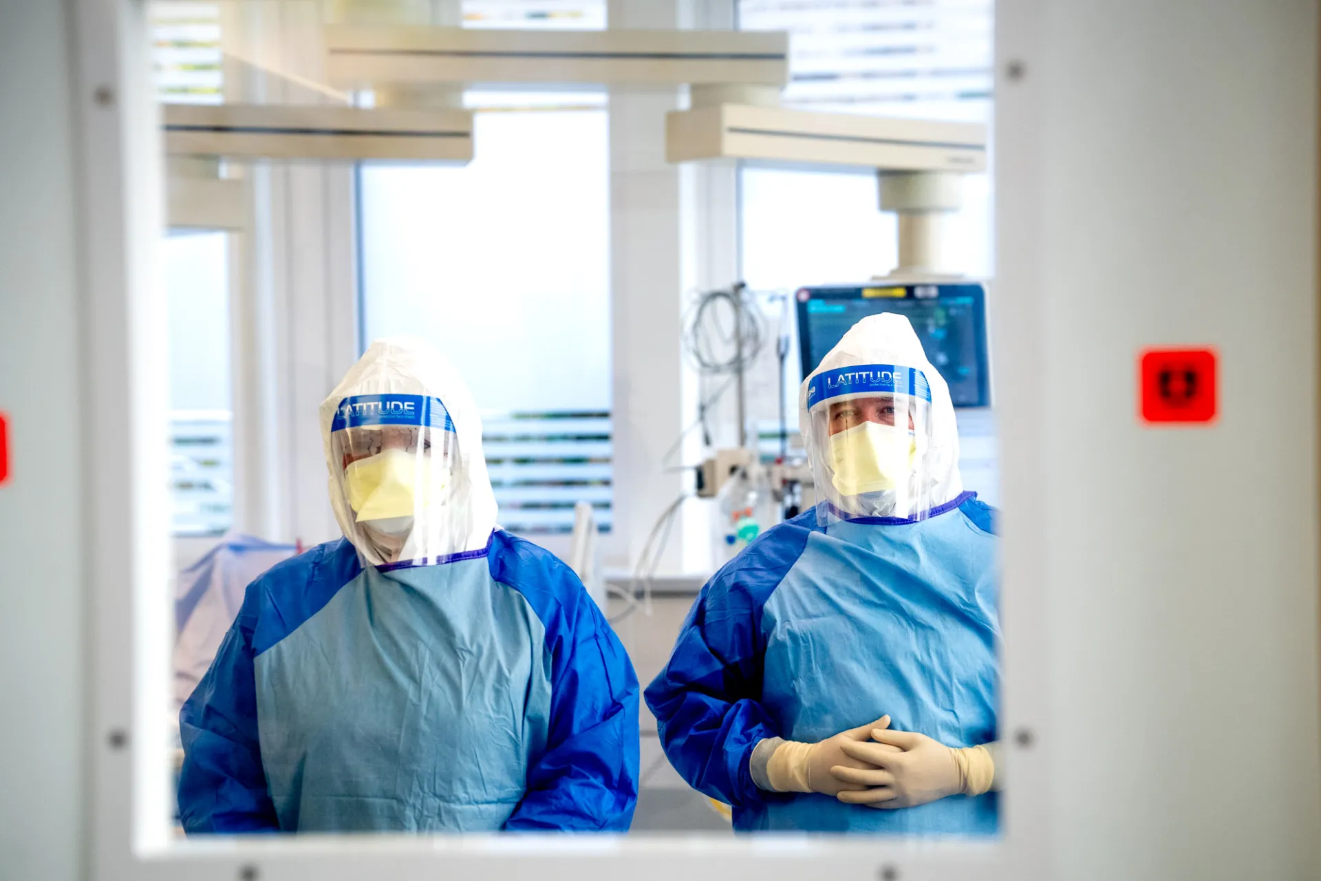 personnel de soins prêt pour la prise en charge