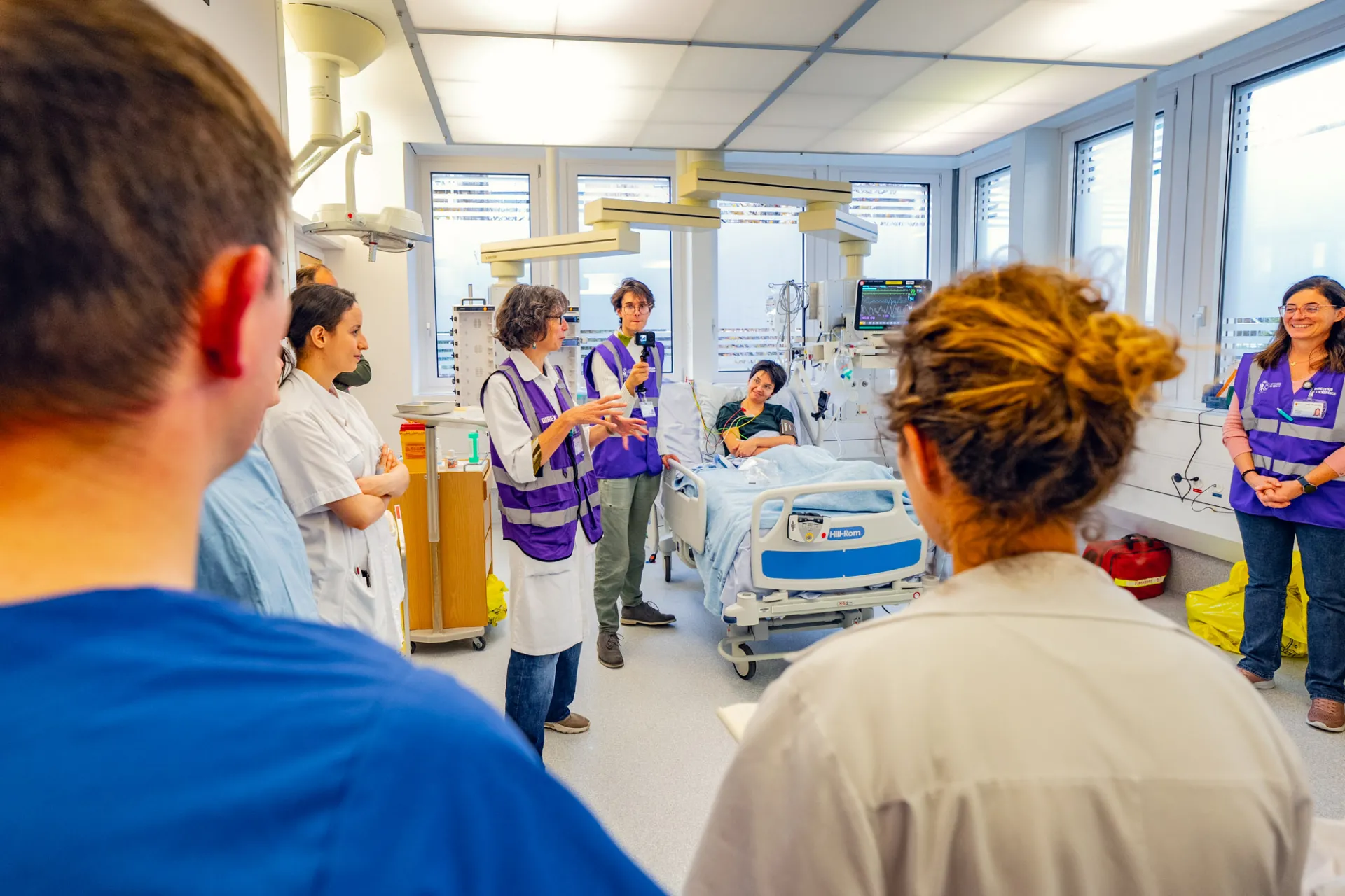 explications dans la chambre