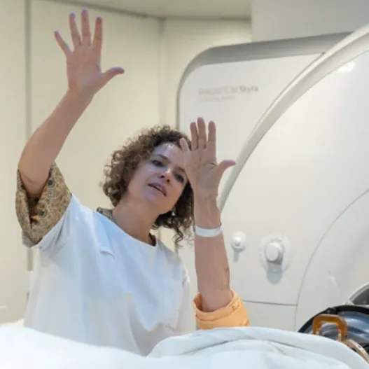 Examen clinique durant la procédure FUS