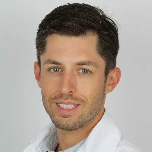 Dr Valérian Valiton