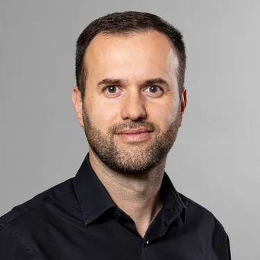 Idrizi Enis