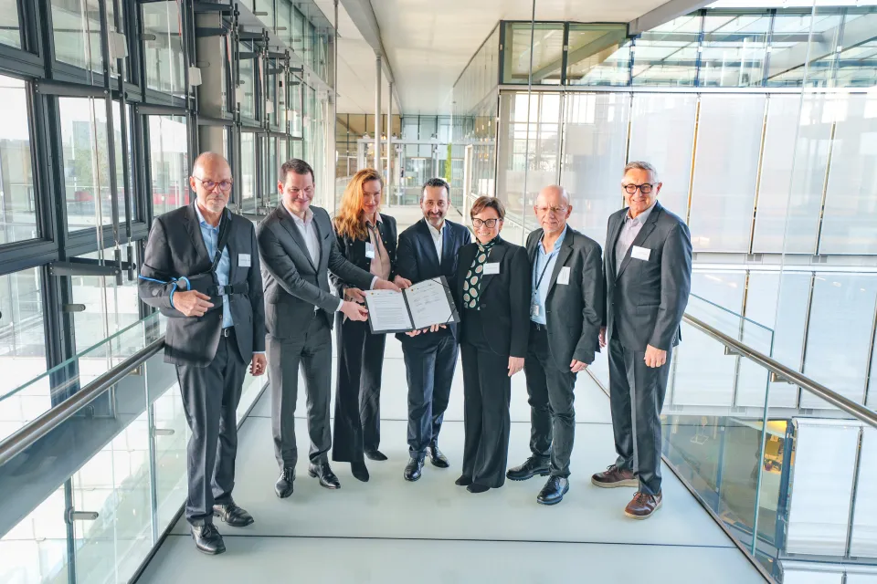 Signature convention Pôle IA