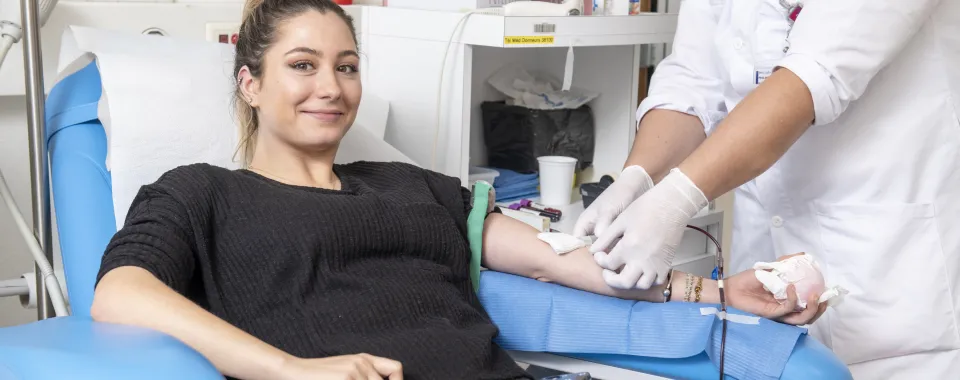 LES HUG RECHERCHENT DE NOUVEAUX DONNEURS ET DONNEUSES DE SANG AVANT L’ÉTÉ