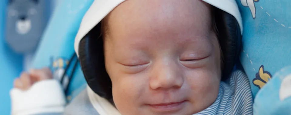 La musique aide le cerveau des grands prématurés à se construire