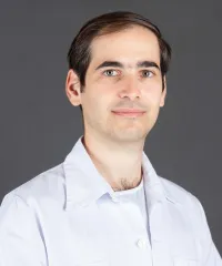 Dr Léon Finci