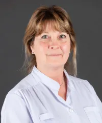 Mme Valérie Coquillard