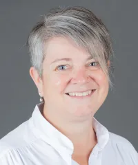 Mme Stéphanie Rossi