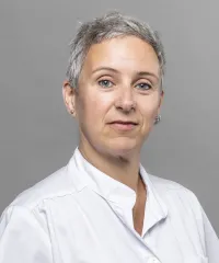  Magali Khan Mohammad Favre