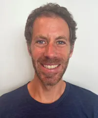 Image du Dr Andrew Azman