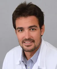 Dr Arnaud L'Huillier