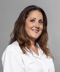 Mme Virginie Lacoffrette